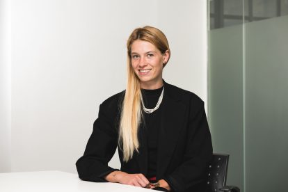 2. francesca_allport 05335